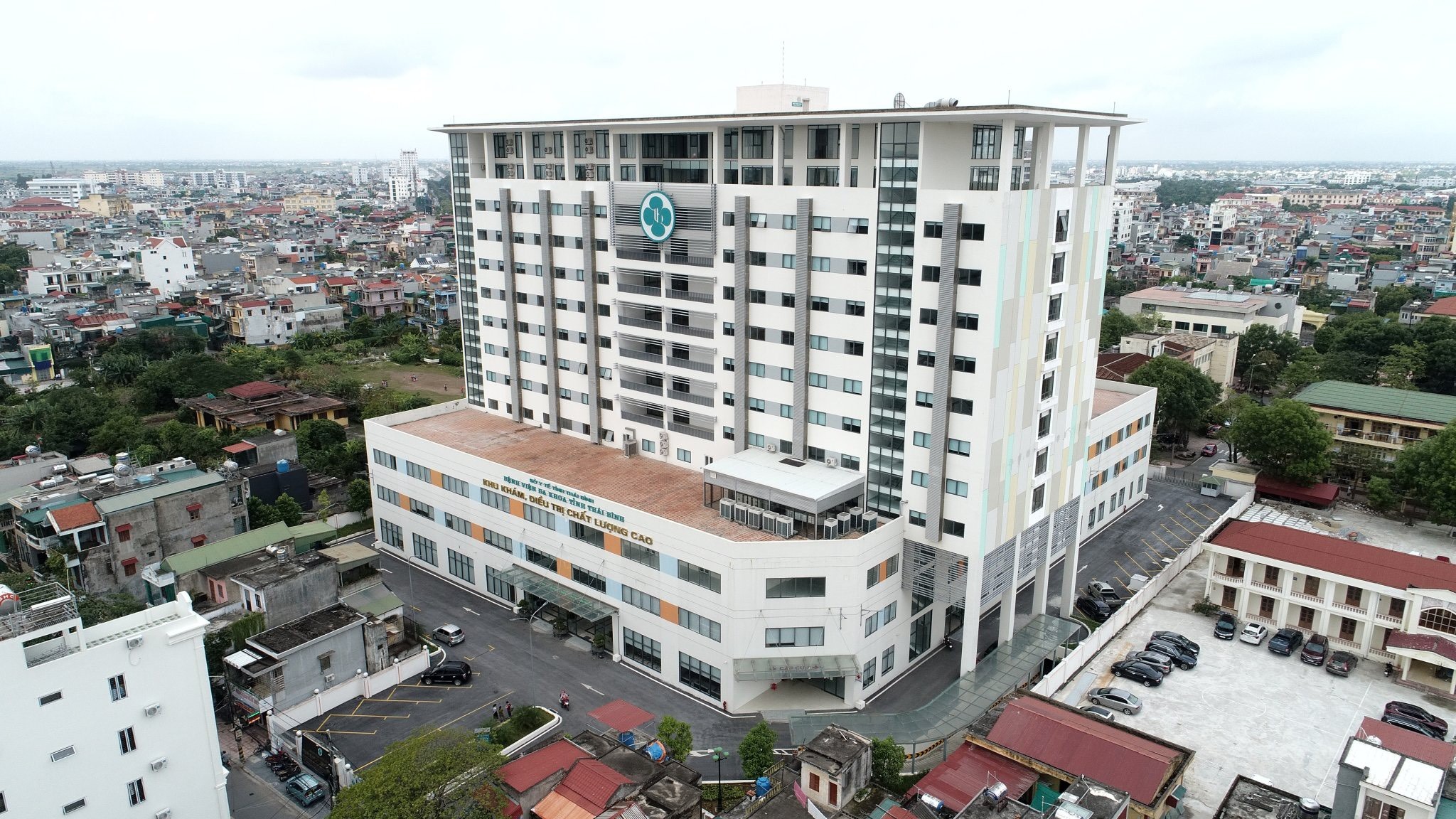 Bệnh viện Thái Bình - Đa khoa chất lượng cao tọa lạc tại số 104 Phan Bá Vành, thành phố Thái Bình.